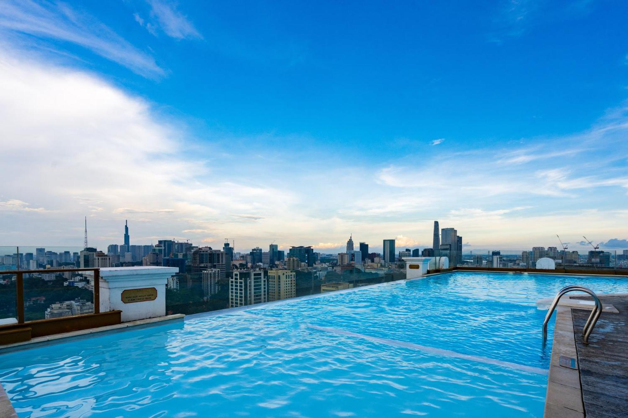 Leman Luxury 2br 3br For Rent In Hô Chi Minh-Ville