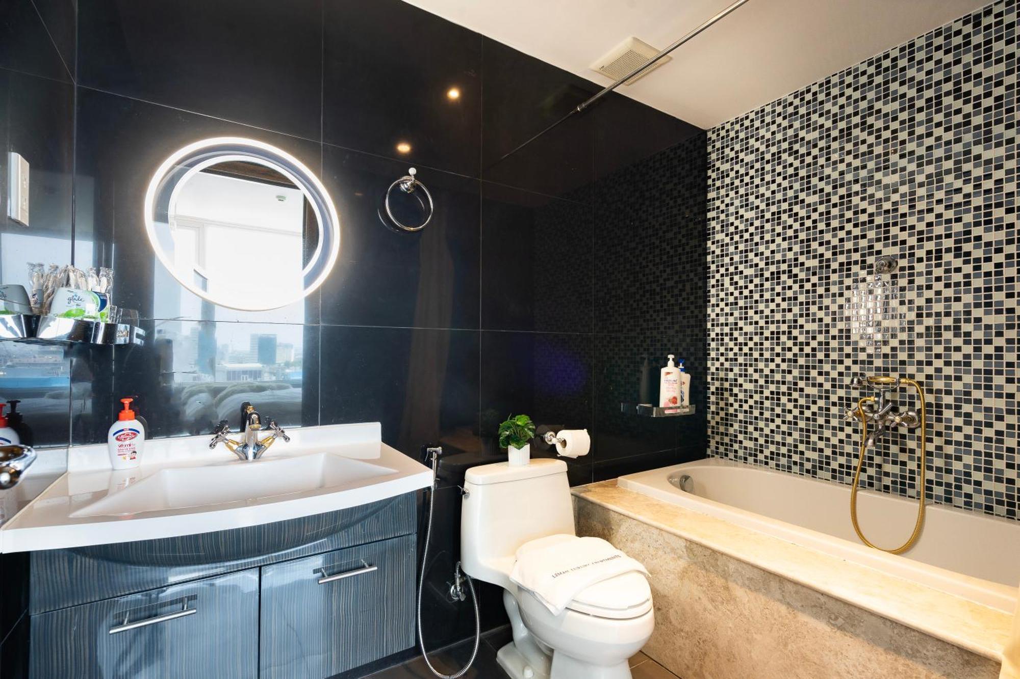 Leman Luxury 2br 3br For Rent In Hô Chi Minh-Ville