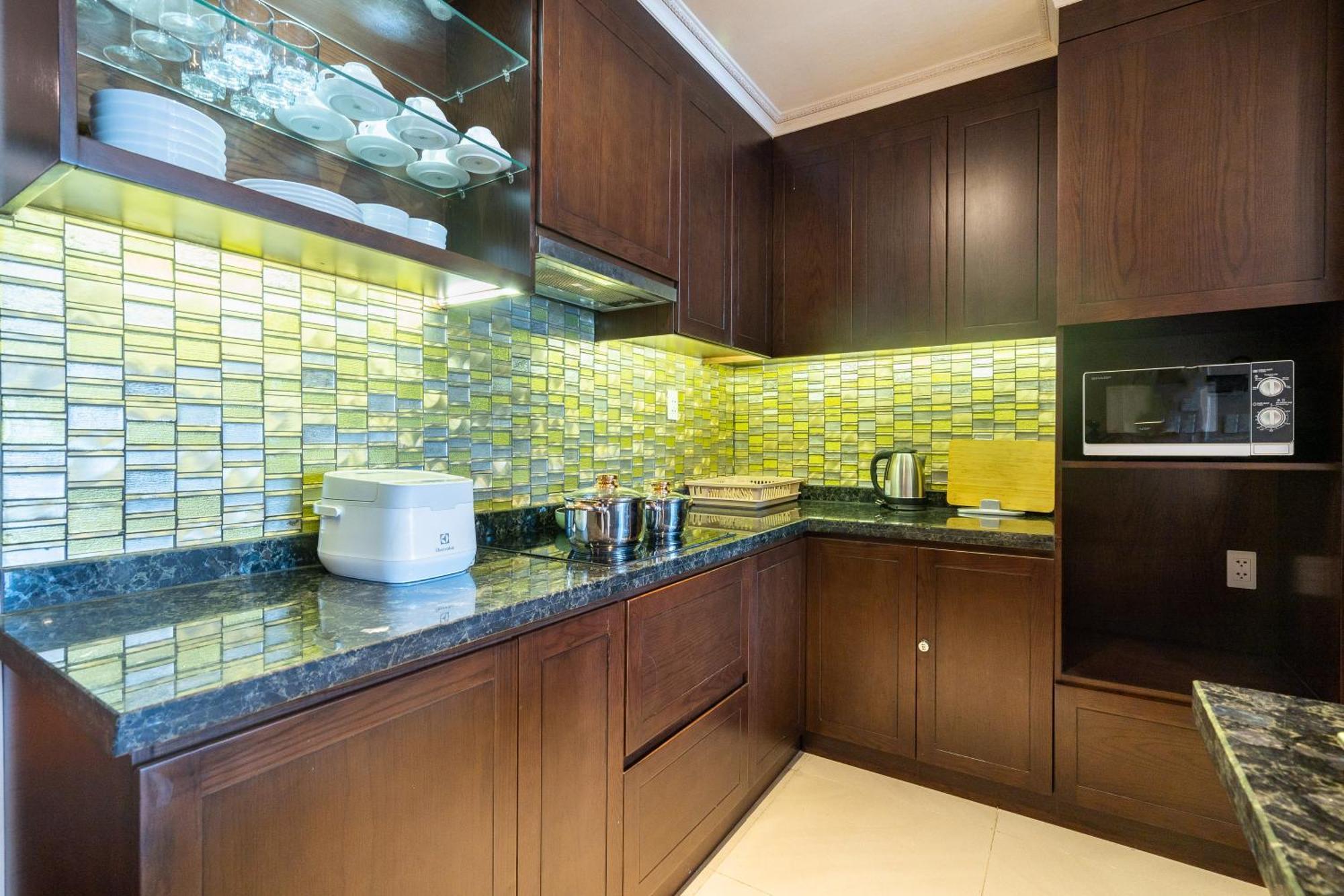 Leman Luxury 2br 3br For Rent In Hô Chi Minh-Ville